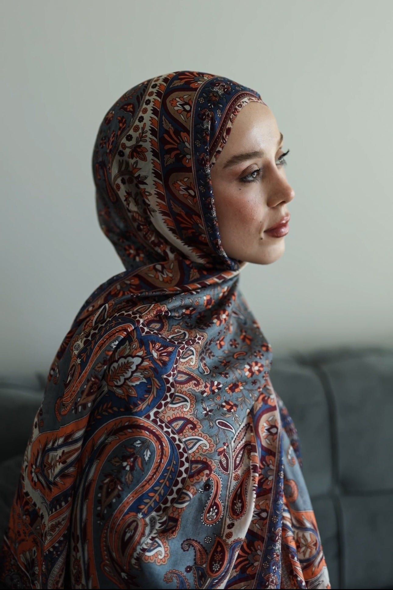 Hint İpeği Şal Flowers Desen